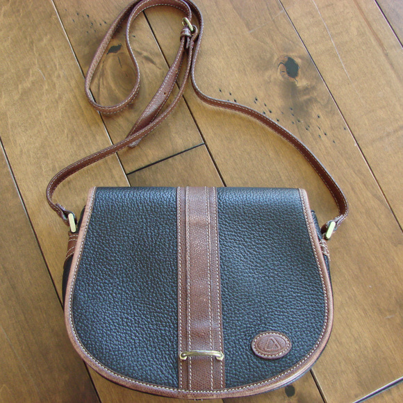 Liz Claiborne Handbags - Vintage Leather Crossbody Saddlebag Purse